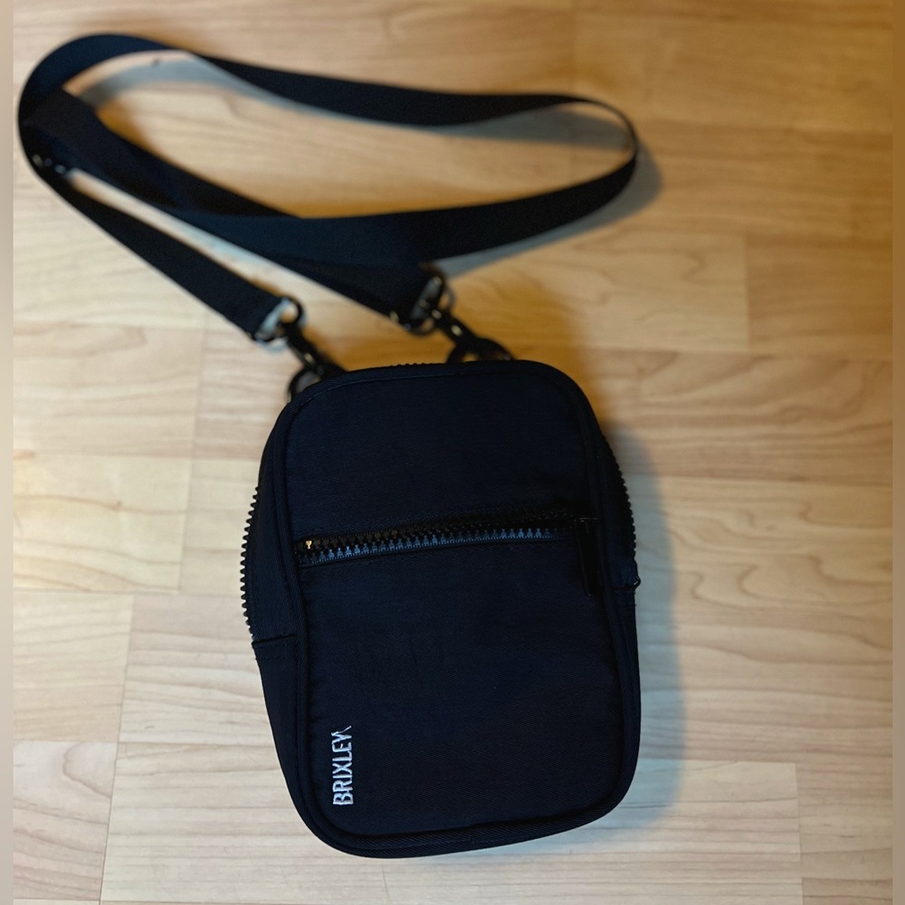 BRIXLEY Jet Crossbody Bag